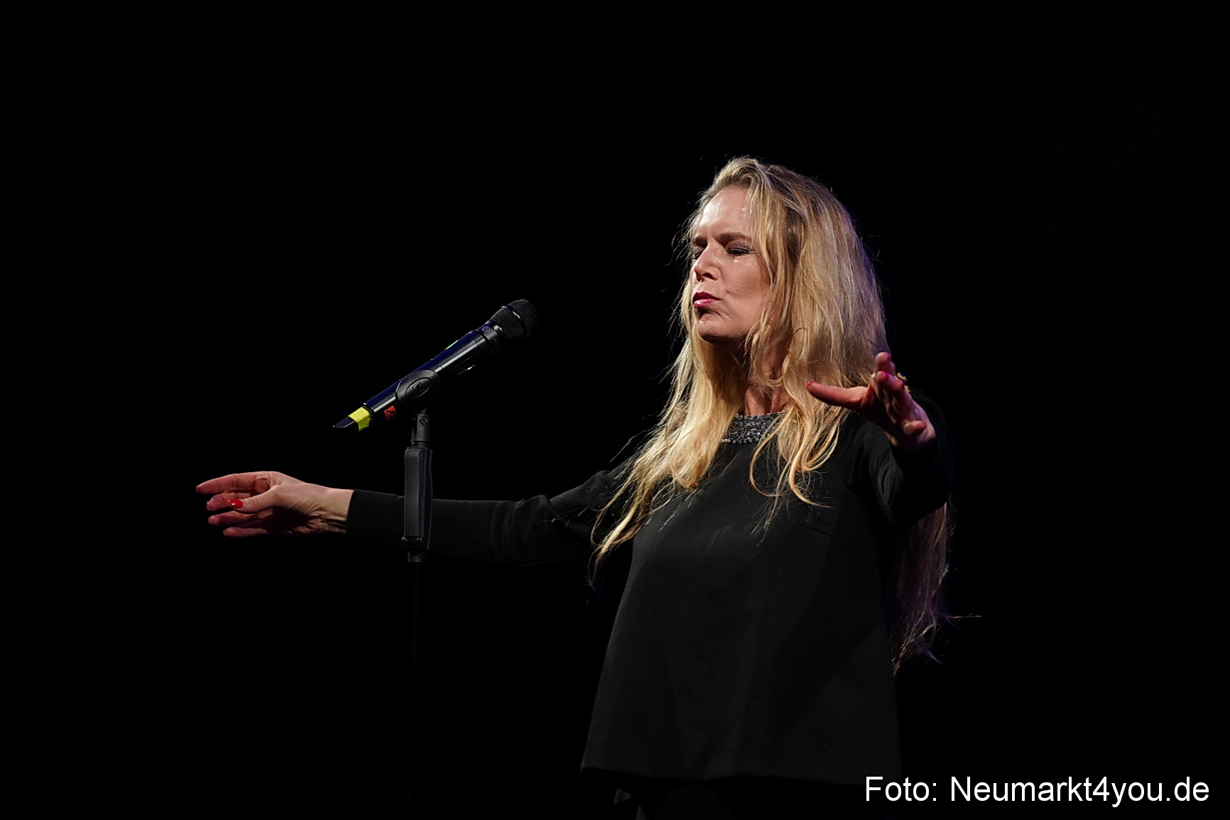 Rebekka Bakken Jazz und Blues Open Wendelstein 2024 0009